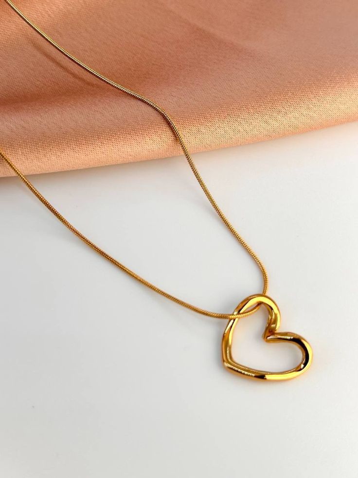 Heart Pendant Necklace