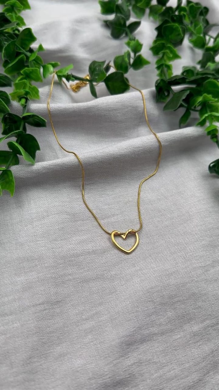 Heart Pendant Necklace